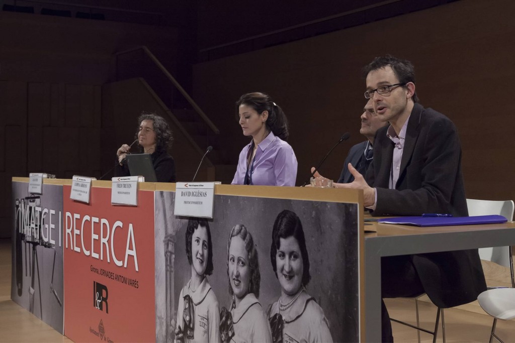 14es Jornades Imatge i Recerca de Girona. Debat. D'esquerra a dreta: Laia Foix, Lorna Arroyo, Fred Truyen i David Iglésias.