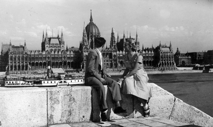 Hungary in black-and-white photographs – CitizenHeritage event