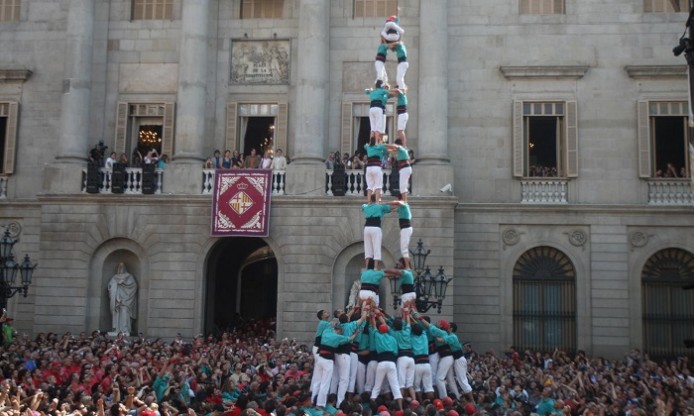 WEAVE blogpost: Castellers, Catalonia’s human towers