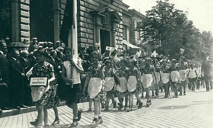 The history of the Cyrillic alphabet – a new blogpost on Europeana by Photoconsortium and NALIS